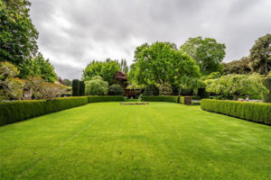 Large yard design image